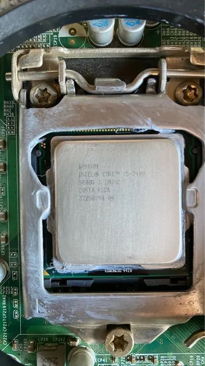 I5 de segunda geração + placa mãe  Dell DDR3 +8GB de memória ram DDR3 - Foto 2