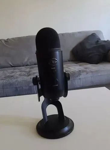 Microfone Blue Yeti USB Preto - Novo