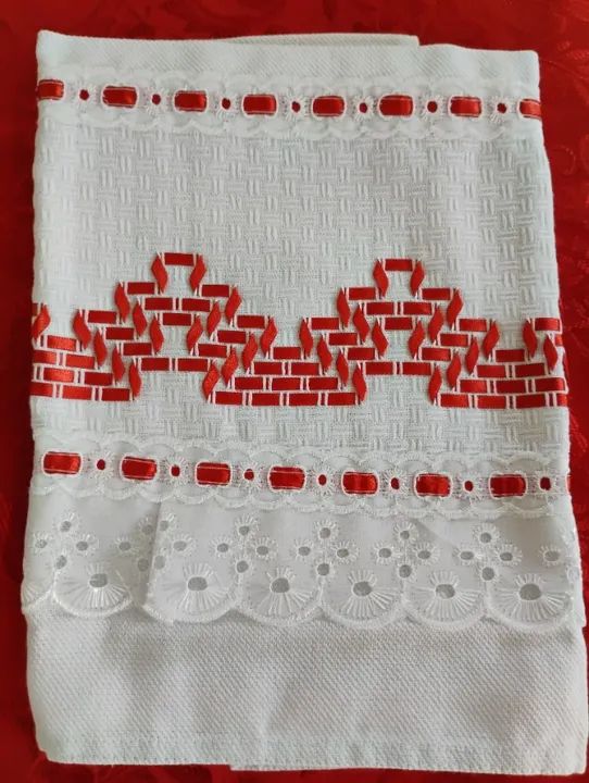 JOGO COM 6 UNIDADES Pano de COPA bordado em vagonite - Foto 4