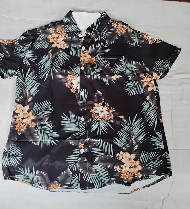 Camisa estampada havaiana em viscose - Foto 2