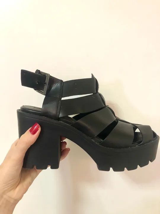 Tamanco preto Zara - Foto 2