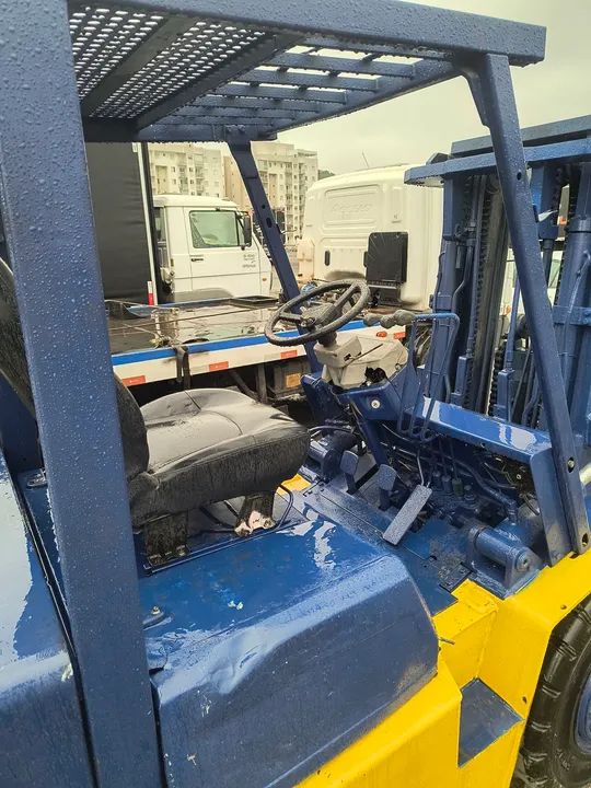 Empilhadeira triplex komatsu fg40 2009  - Foto 4