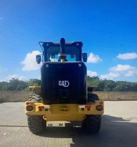 pá carregadeira cat 924 ano 2022