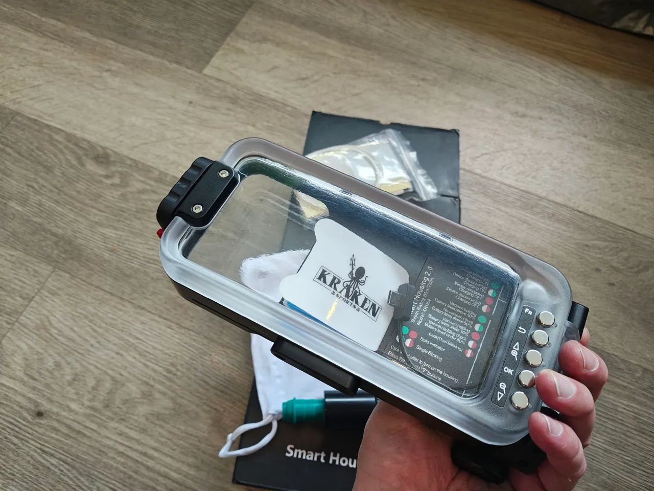 Caixa Estanque para celulares Kraken Universal KRH08 V2  - Foto 2