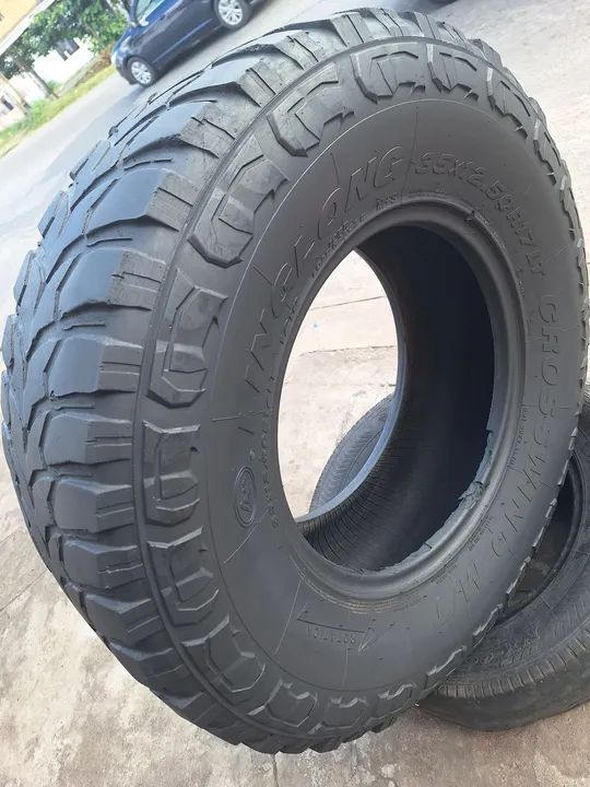 PNEU 35×12,5 R17  - Foto 2