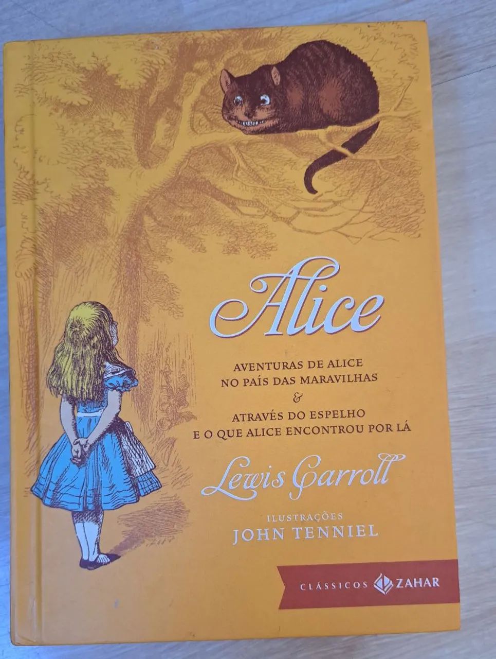 Alice no País das Maravilhas - Lewis Carroll