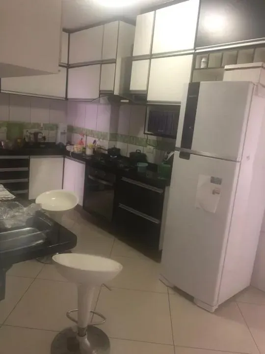 Sobrado para Venda em Barueri, Vila São Silvestre, 3 dormitórios, 1 suíte, 2 banheiros, 2