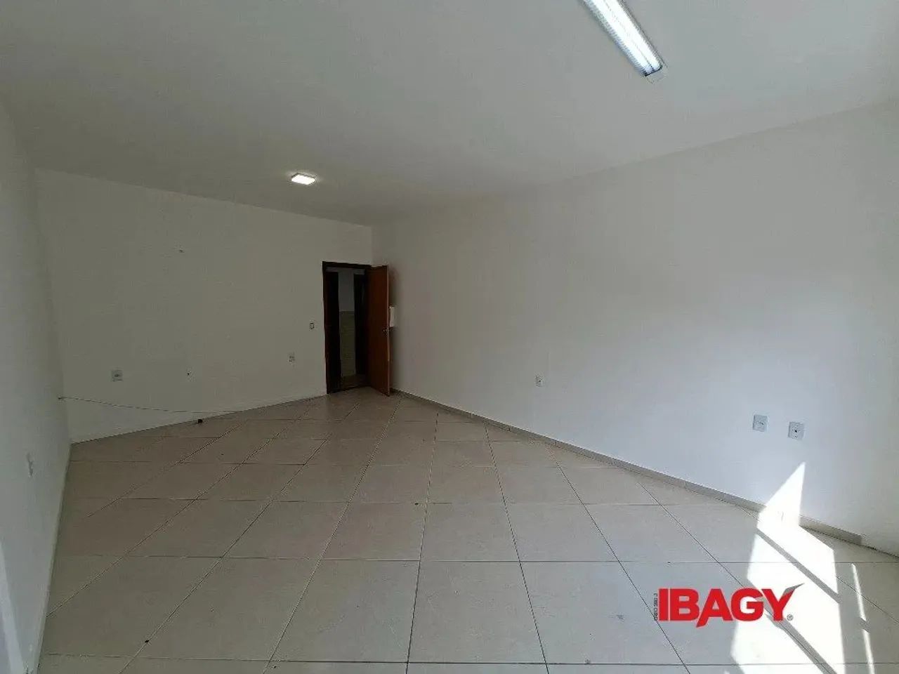 Oportunidade! Salas/Conjuntos em Centro - Palhoça - Foto 3