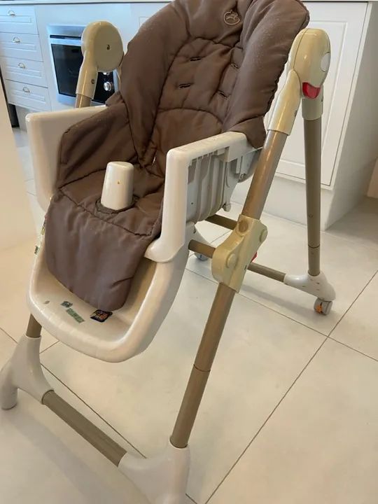 Cadeira alta de alimentação mima galzerano  - Foto 2