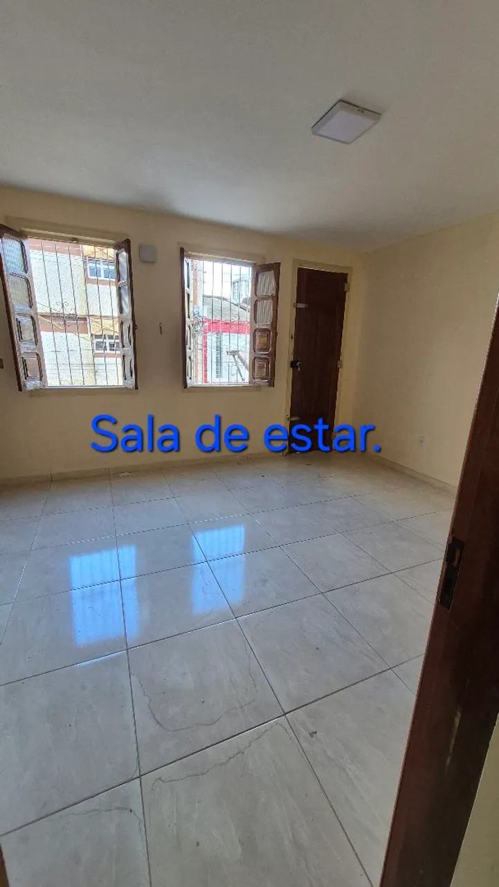 Aluga-se casa nova no centro de Belém