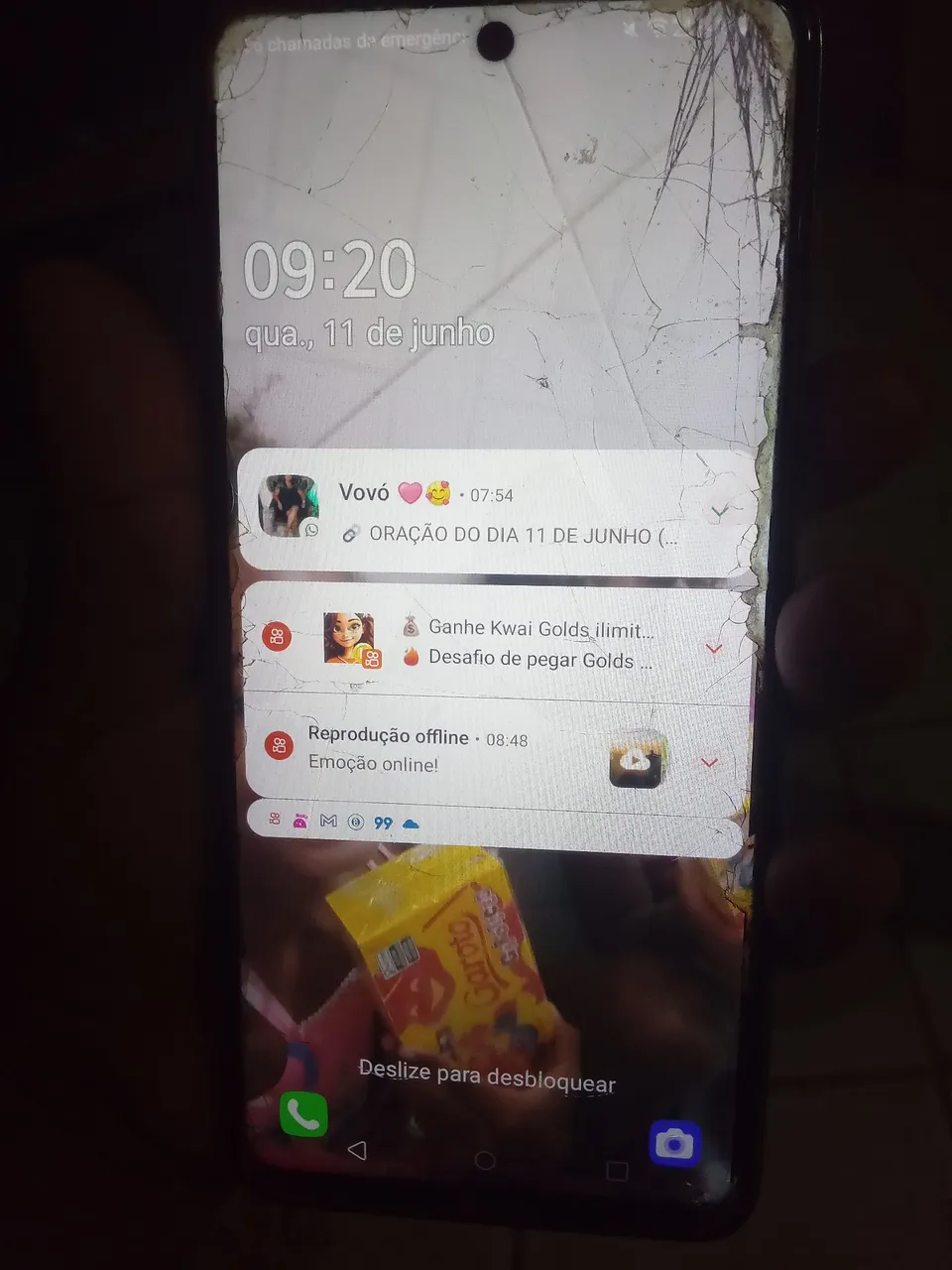 Celular todo bom tudo funcionando