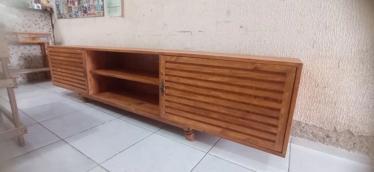 Rack de madeira maciça pinus