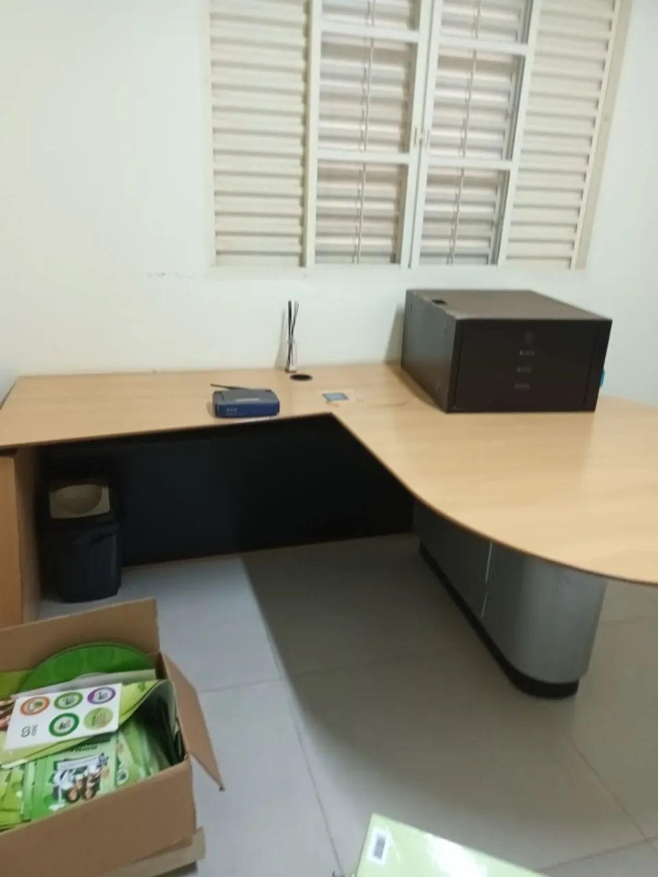 Desktop Table64872126613506120