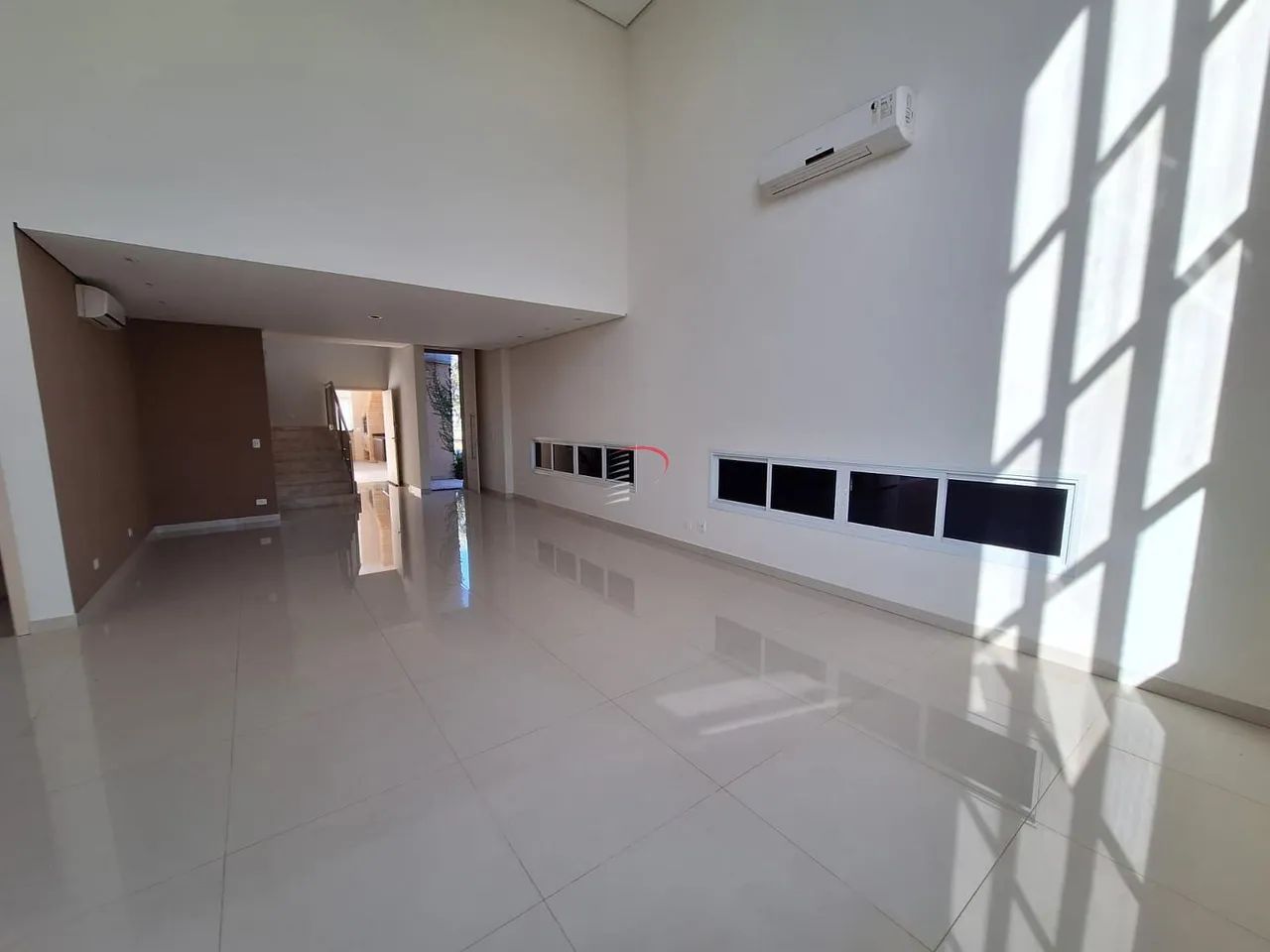 Condominio Sun Lake - Casa à venda com 3 suítes - Recanto do Salto, Londrina, PR - Foto 3