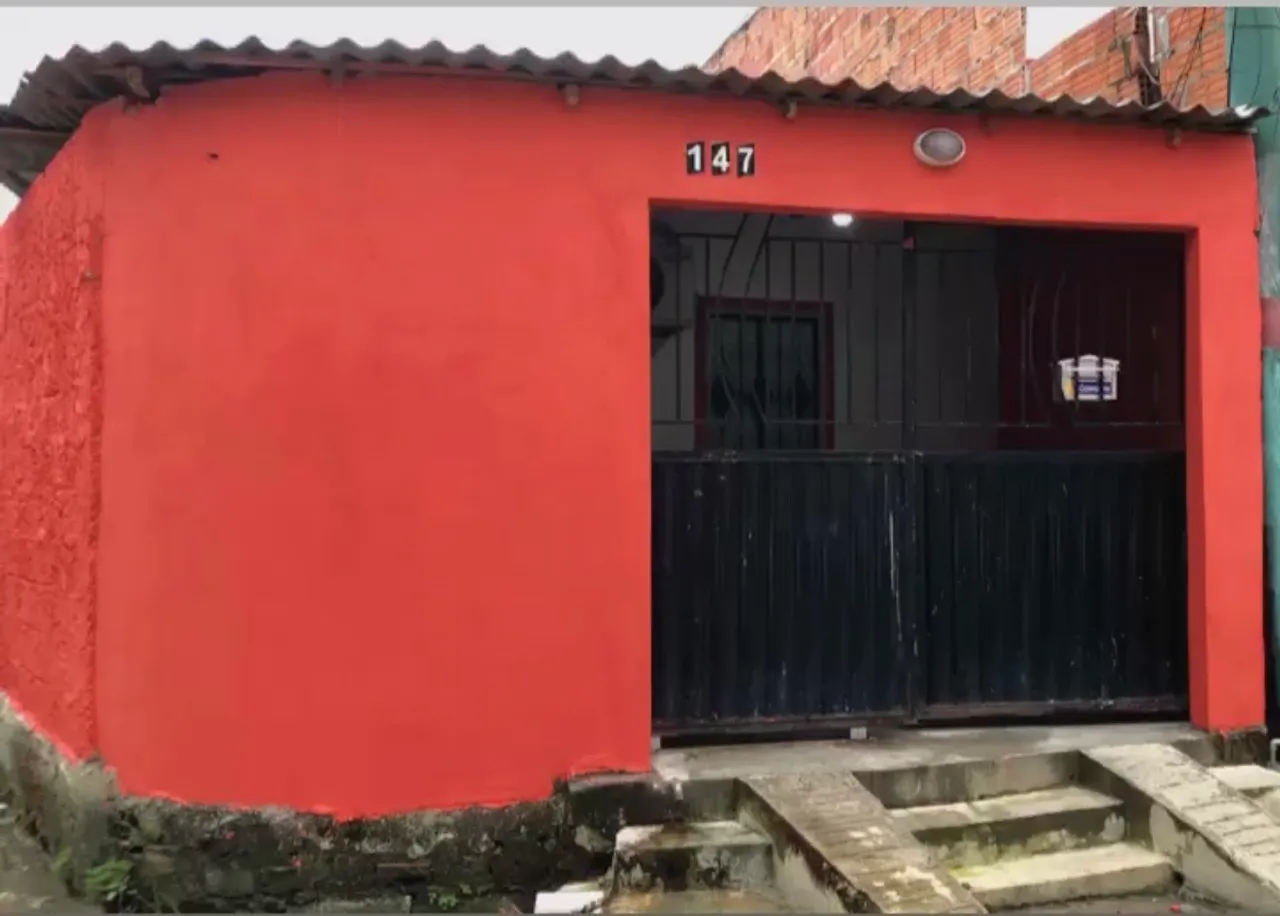 Vendo ou troco casa
