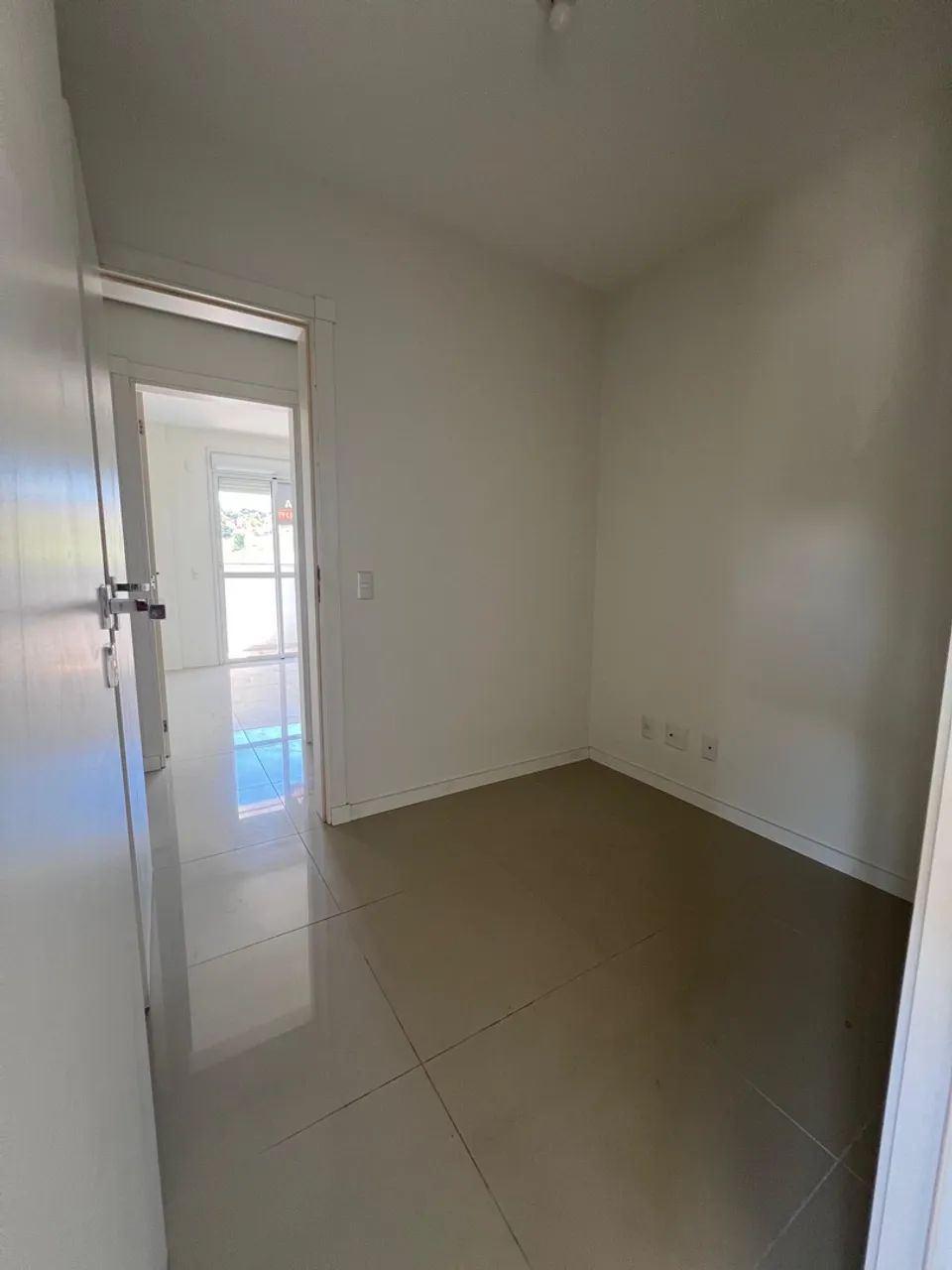 02 quartos + escritório, em São José  - Foto 11