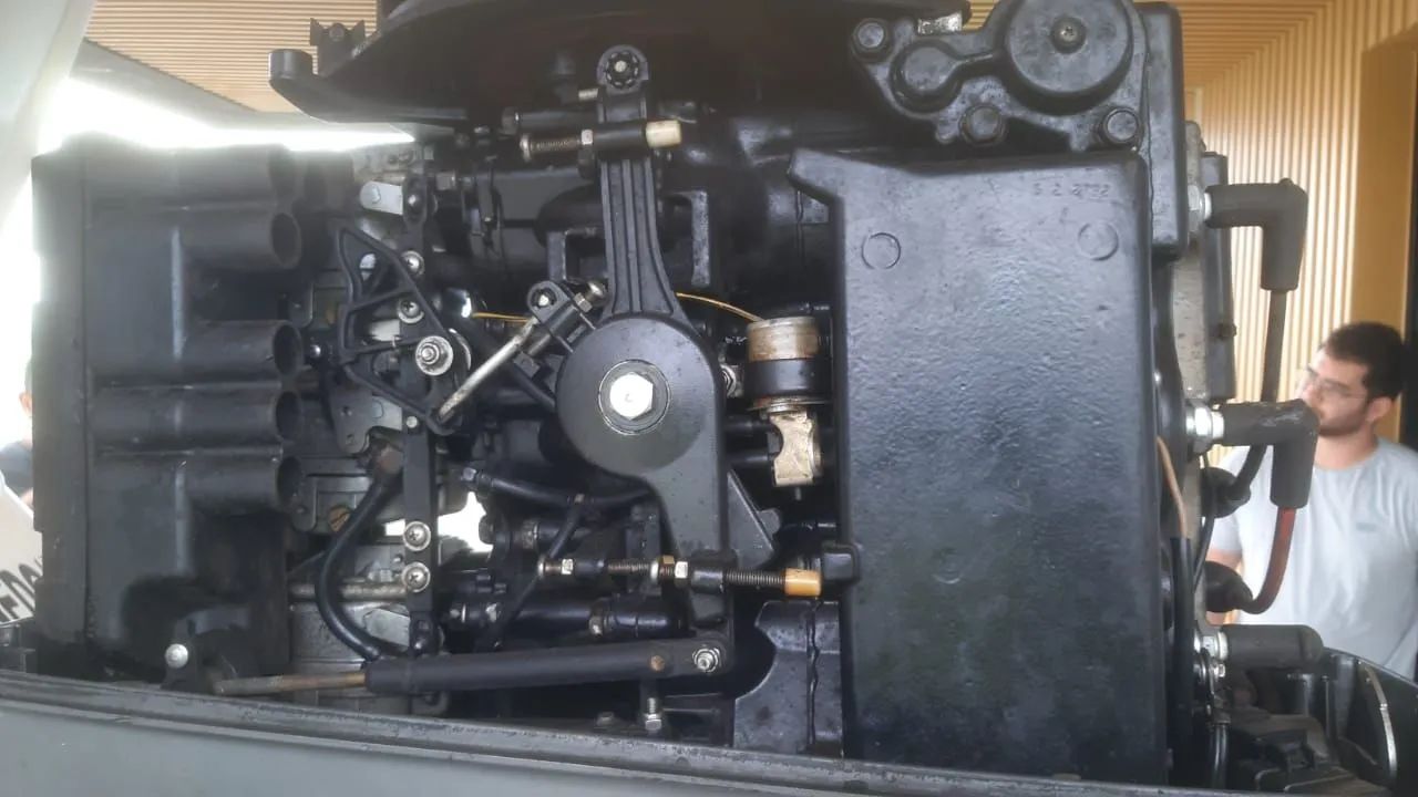 Vendo motor mercury - Foto 3