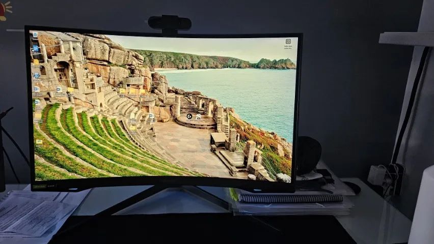 Monitor Gamer Samsung Odyssey 27 G7 Qled WQhd 240hz Hdr 1ms 2560 x 1440 pixels 600 cd/m² - Foto 6