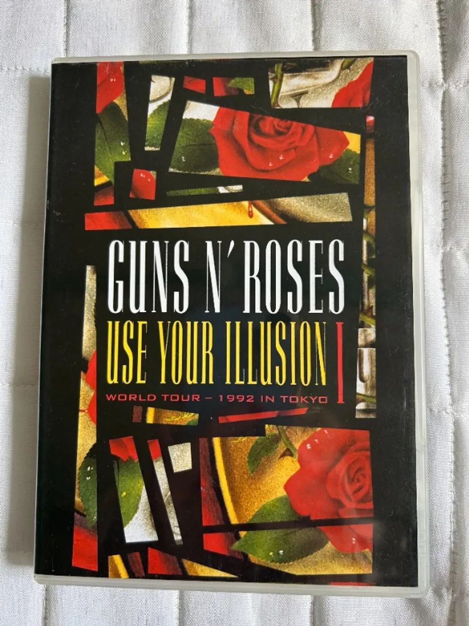 dvd guns and roses com o titulo use your illusion