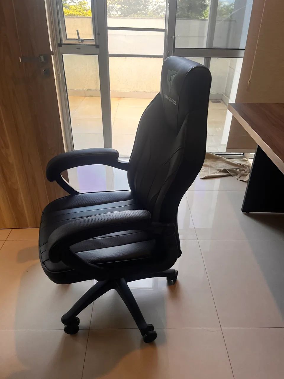 Cadeira Gamer ThunderX3 - Conforto e Estilo!