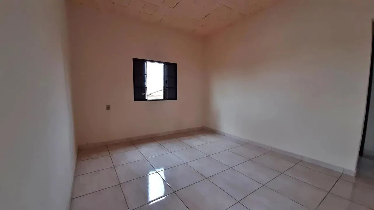 Casa para Locação em Betim, Santa Inês, 2 dormitórios, 1 banheiro, 4 vagas - Foto 2