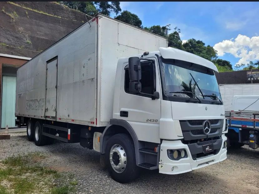 Caminhão Mercedes Benz Atego 2430 - Bau - Foto 4