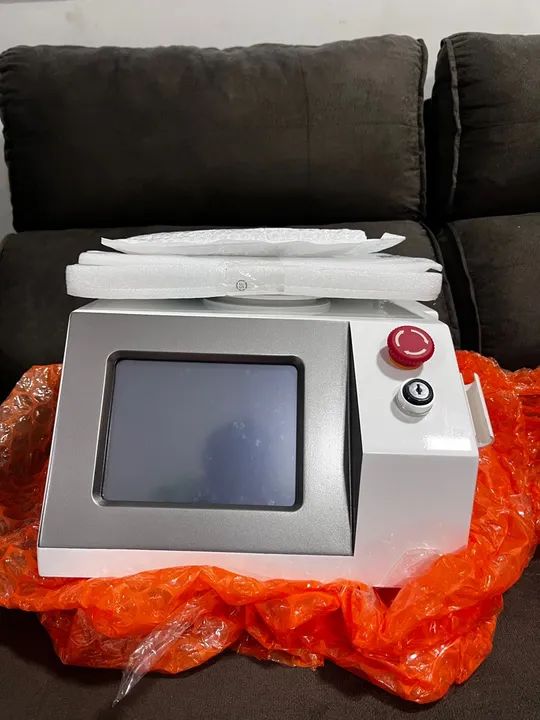 Aparelho de Limpeza Facial - Novo!