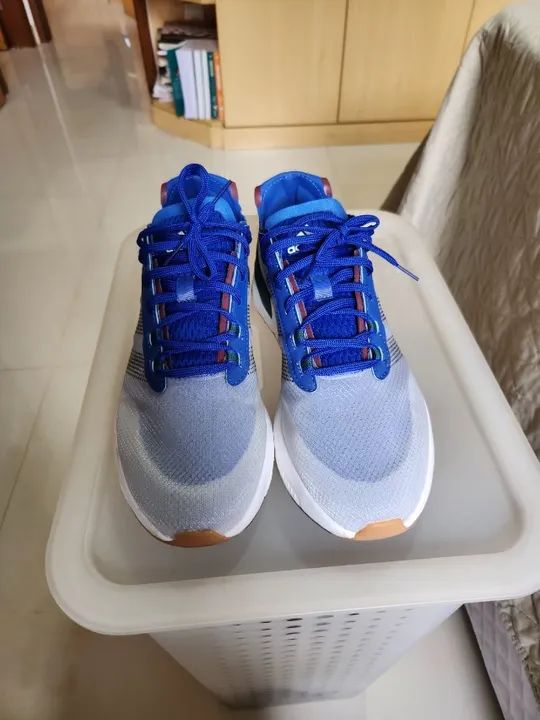 Tênis adidas Avryn tamanho 40 - Foto 4