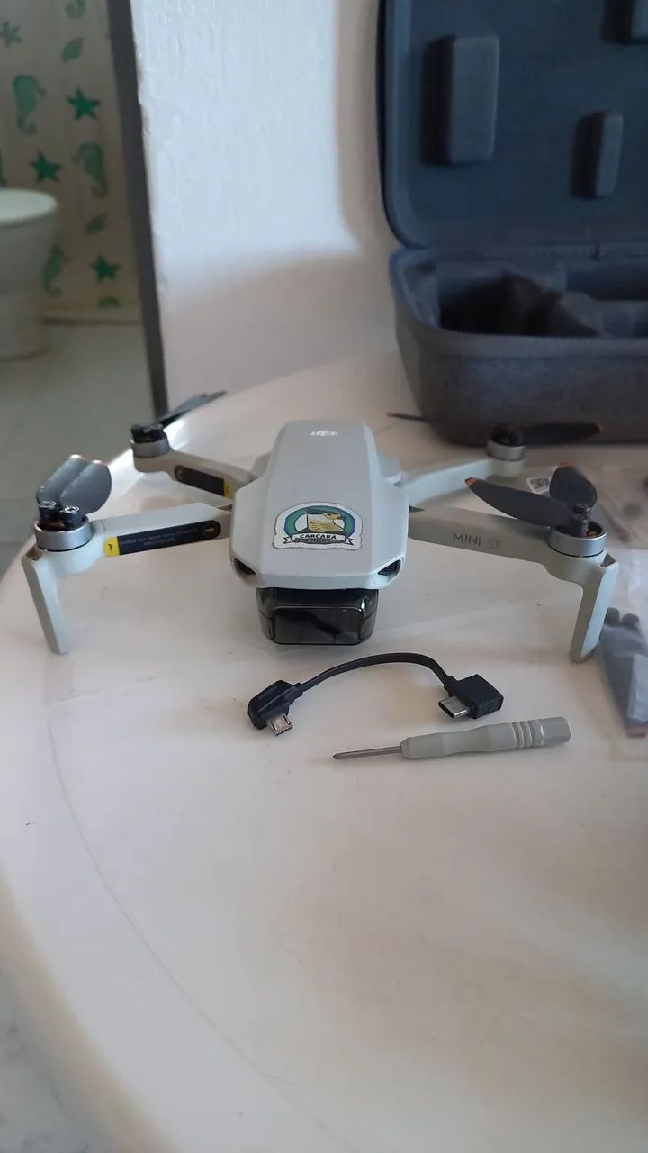 Drone DJI Mini SE + 4 BATERIAS 