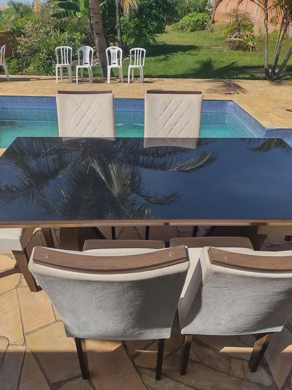 Mesa de Jantar com Tampo de Vidro Preto - Foto 2