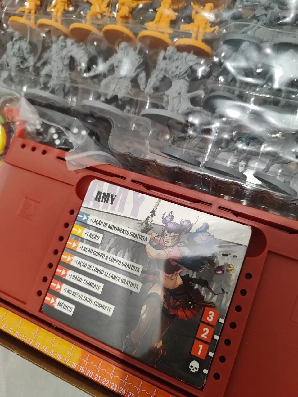 Zombicide 2ª Edição - Jogo de Tabuleiro - Foto 3