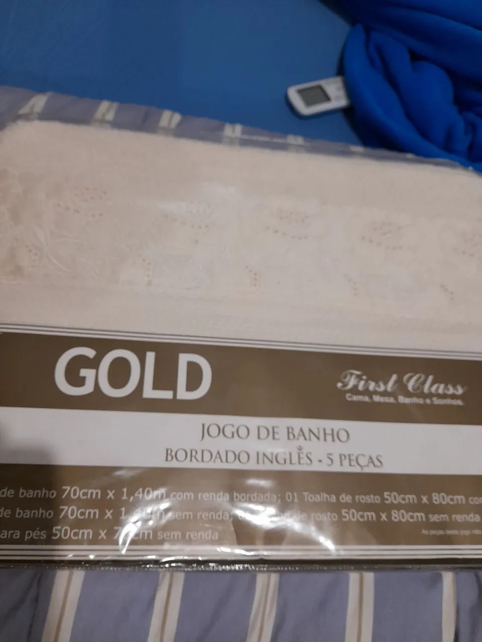 Jogo de Banho Bordado Inglês 5 Peças - Gold First Class. Presente especial para o Natal.