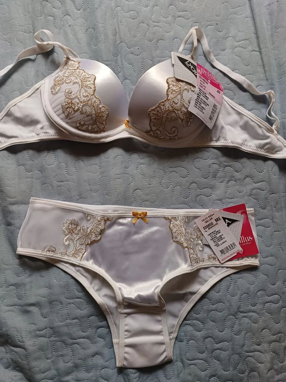 Conjunto Galler Demillus bordado dourado  - Foto 5
