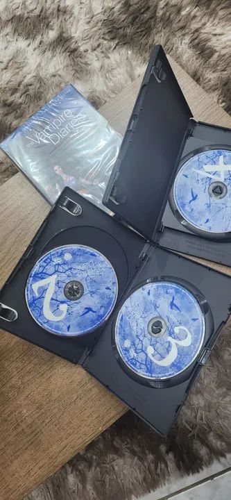 The Vampire Diaries - 3ª Temporada Completa - DVD - Foto 4