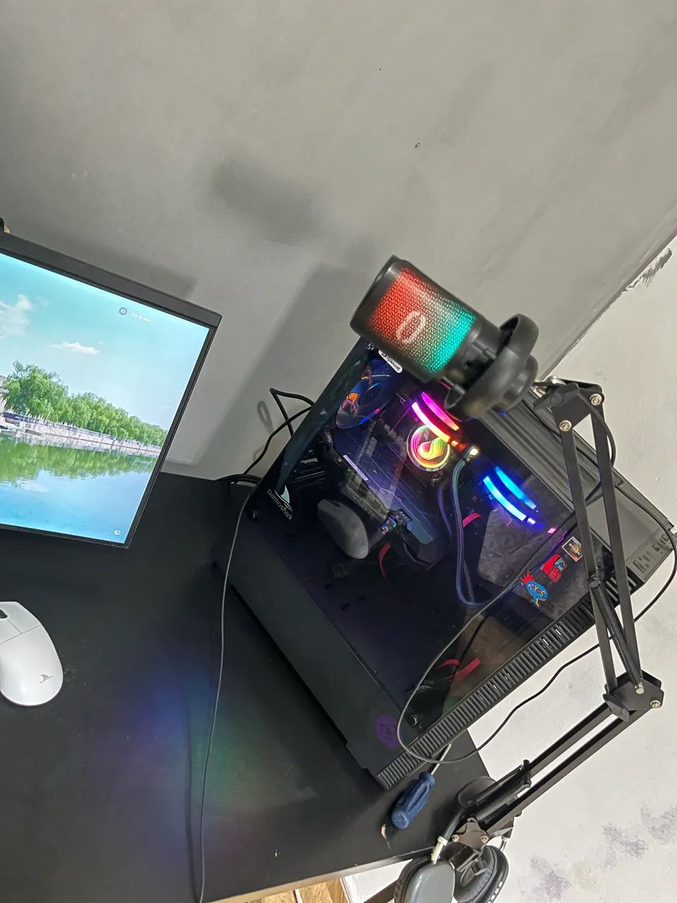 COMPLETE PC GAMER (READ DESCRIPTION)64231141739778120