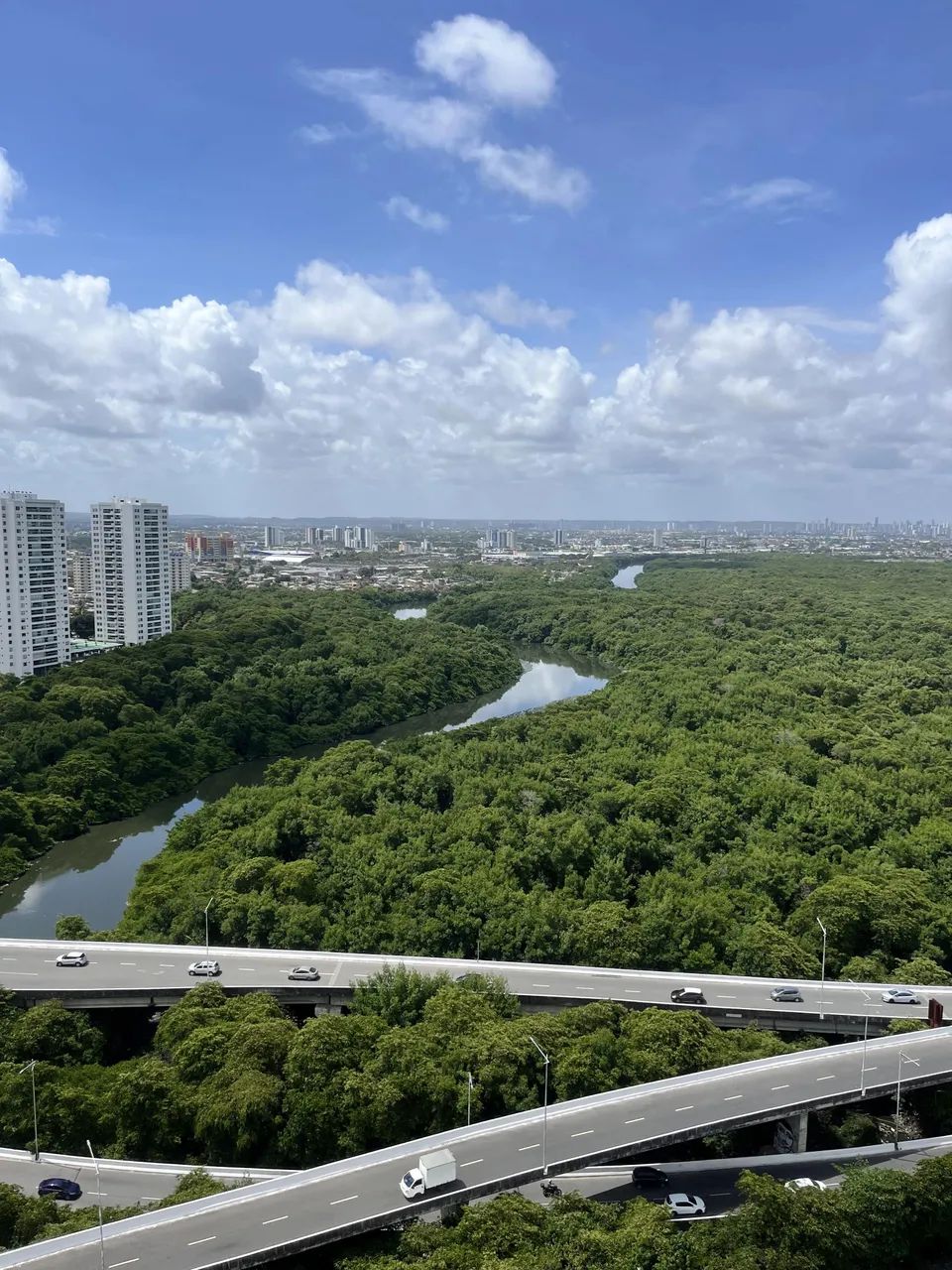 Aluguel em Boa Viagem | Apartamento de 03 quartos - Andar Alto - 2 vagas - 90m - Foto 4