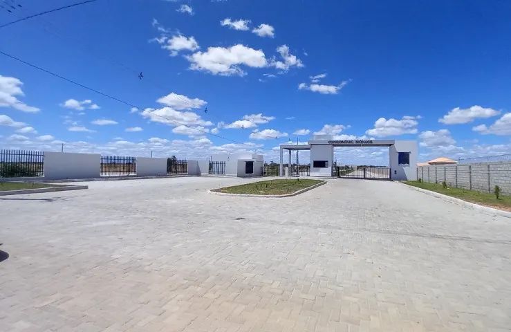 Vendo no Condominio Monaco Escriturado, Registrado e Quitado 10x20  200mt2 - Foto 2