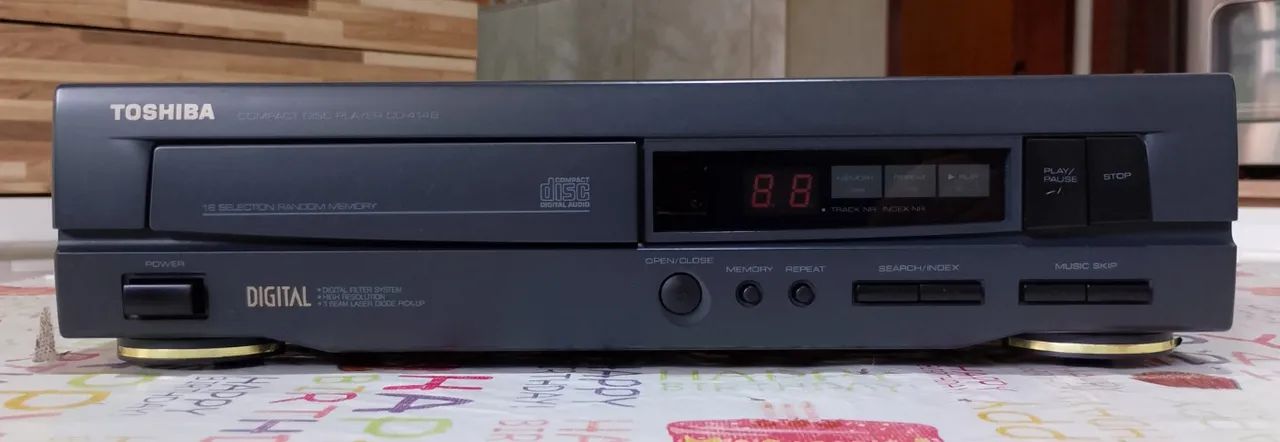 Cd Player TOSHIBA CD4148 (Com controle remoto) - Foto 2