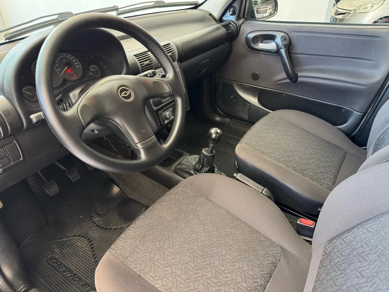 Chevrolet Classic Flex Manual - Foto 4