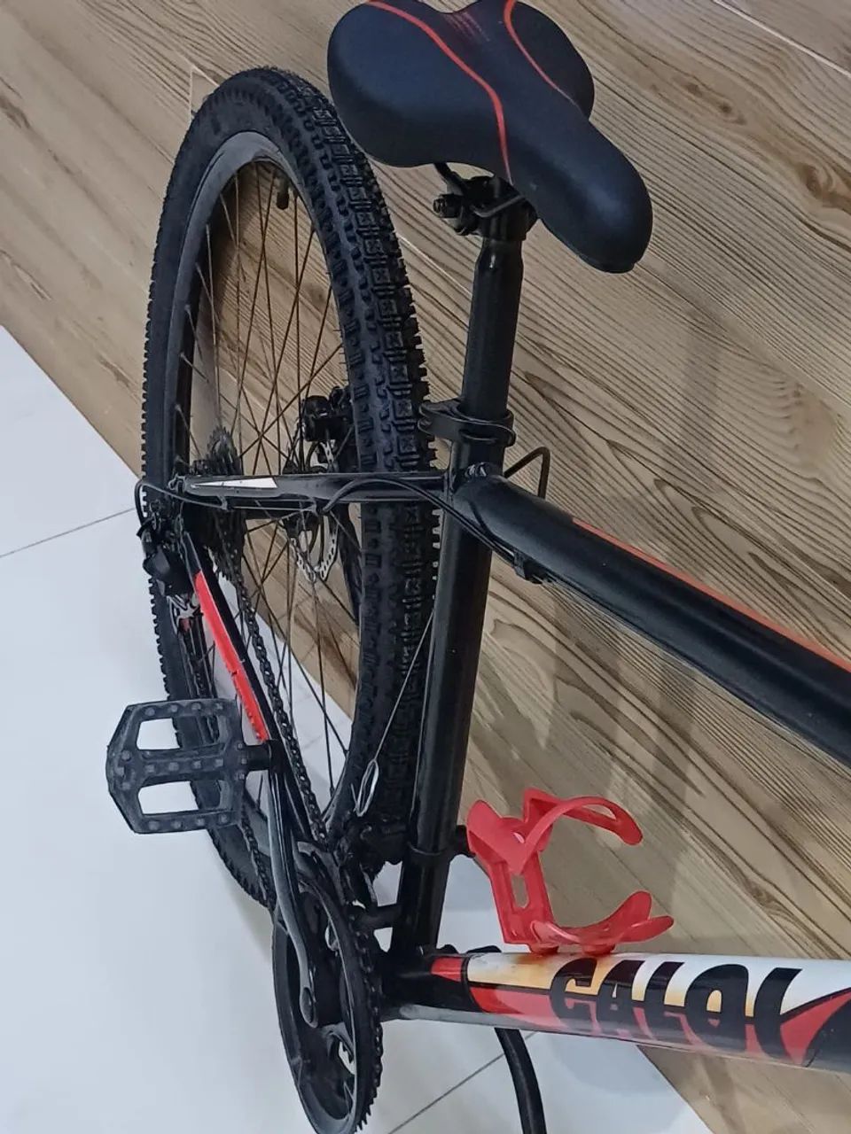 Bike 29 caloi quadro 17 Alumínio pronta pra rodar - Foto 5