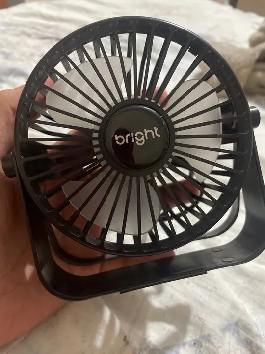 Mini Ventilador de Mesa - Foto 2