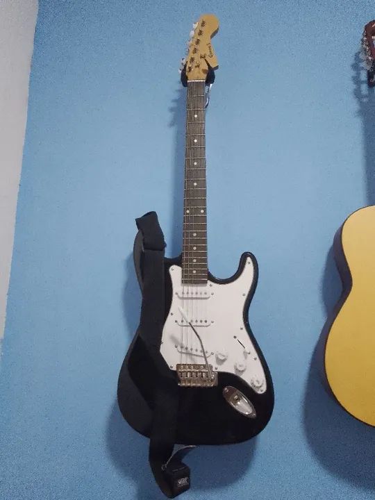Guitarra Elétrica Stratocaster