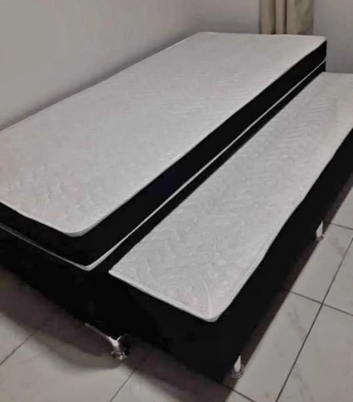 Box  solteiro com auxiliar 