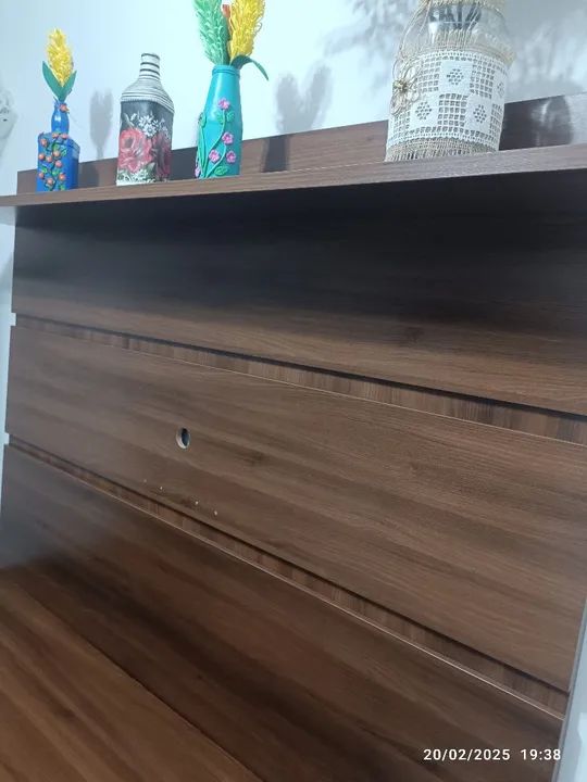 Rack para TV em madeira - Foto 4