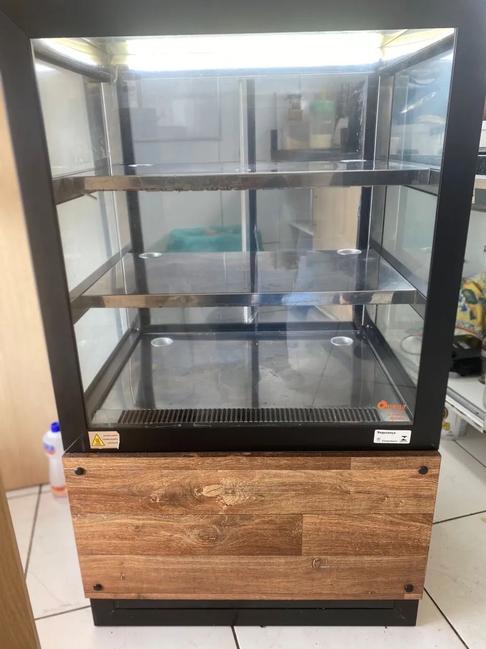 Vitrine quente 120x70 