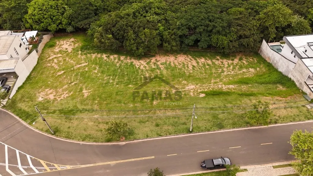 Terreno de Condomínio à venda em Santa Isabel, Louveira - Oportunidade única!