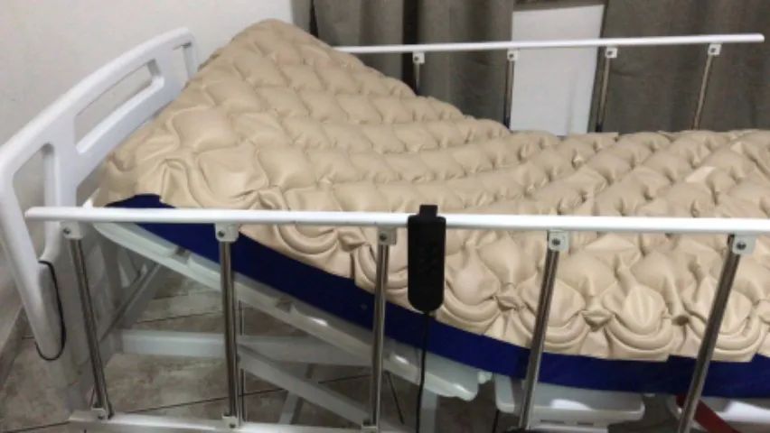 cama hospitalar semi nova com controle remoto 3 posições 