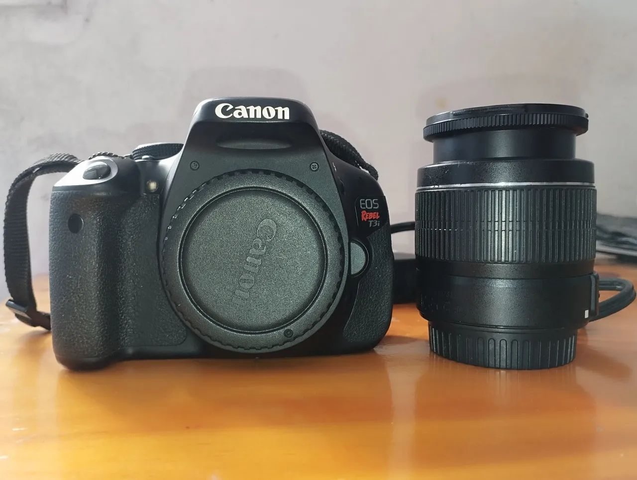 Canon T3i Rebel  - Foto 4