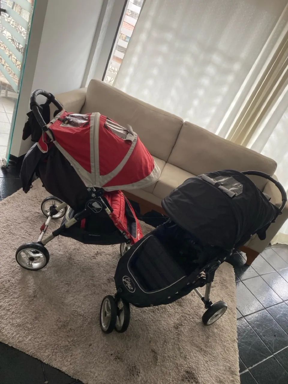 Carrinho de Bebê City Mini - Vermelho até 30kg
