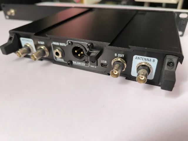 Line 6 XD-V75 Sistema Microfone sem fio para Guitarra - Foto 5